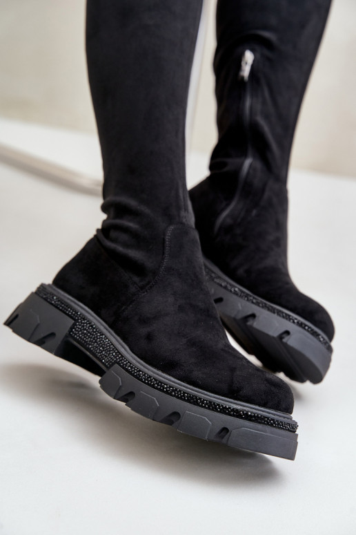 Stivali alti da donna sopra il... Stivali alti da donna sopra il...