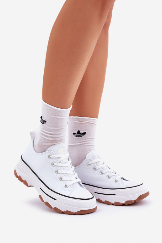 Basso Scarpe per il tempo libero con una piattaforma Colore bianco AradAin Basso Scarpe per il tempo libero con una piattaforma Colore bianco AradAin