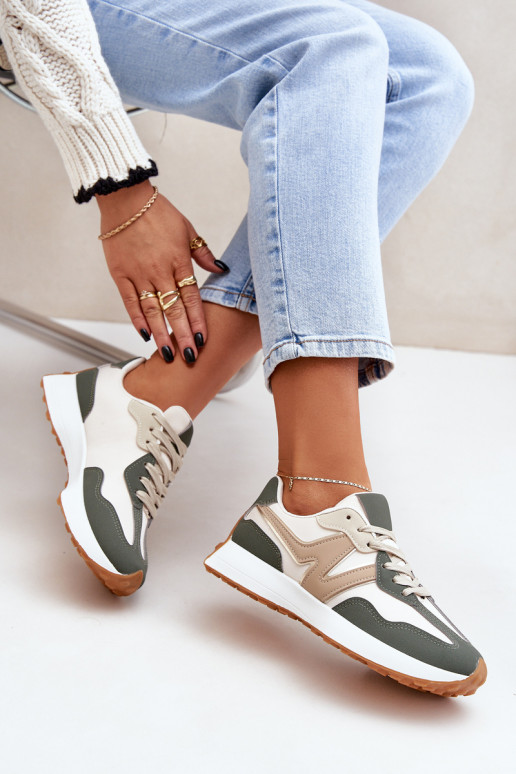 scarpe da ginnastica Scarpe modello sneakers Femminile beige-colore verde Britma