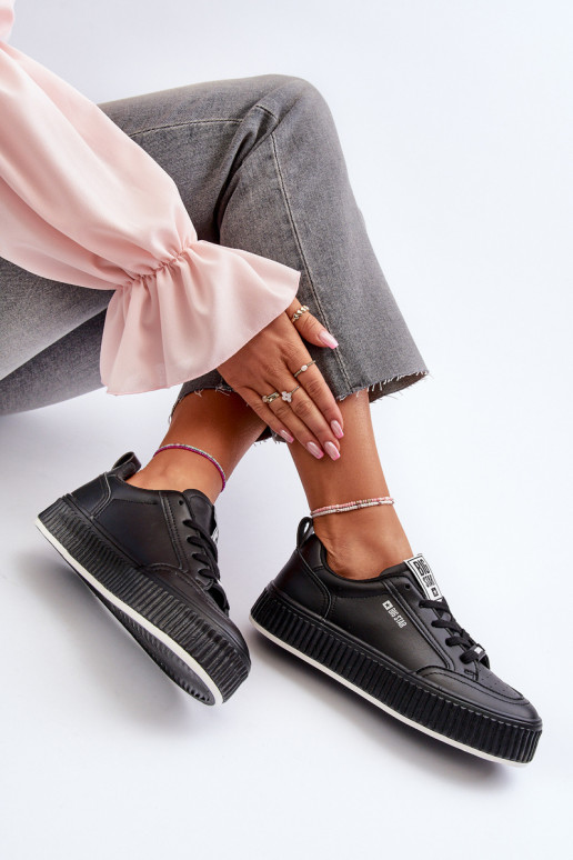 Scarpe modello sneakers Femminile con una piattaforma Big Star NN274255 colore nero
