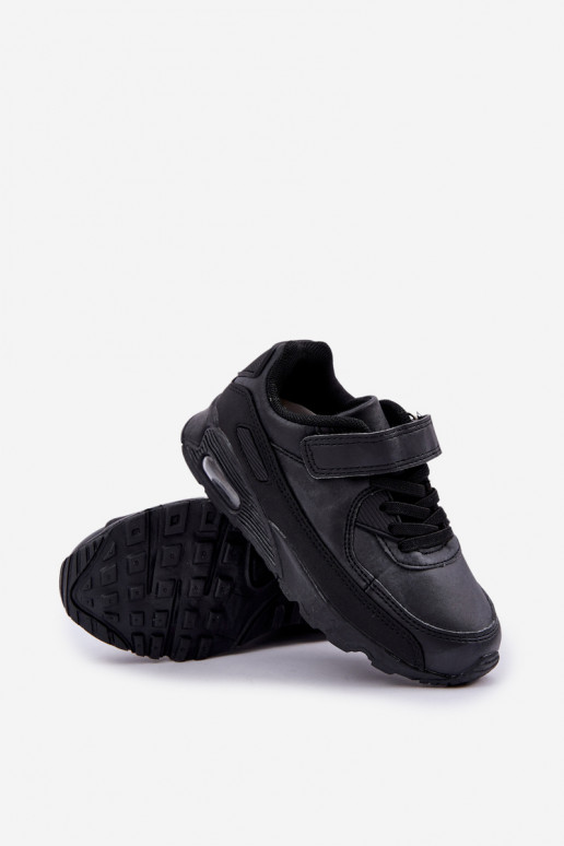 Scarpe modello sneaker da bambino con chiusure adesive, colore nero Krissandra
