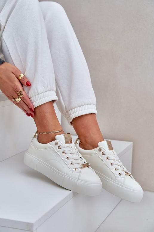 Femminile Scarpe modello sneakers Big Star NN274211 Colore bianco