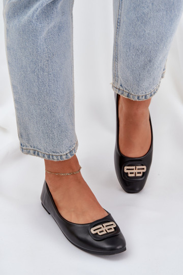 Ballerine Su una suola piatta con ornamenti colore nero Ainoria