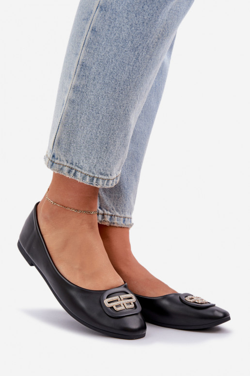 Ballerine Su una suola piatta con ornamenti colore nero Ainoria