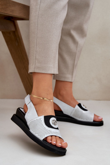 Sandali da donna con una piattaforma color argento Isnnoria 2