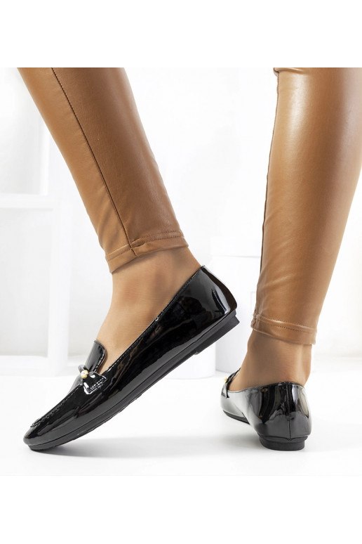 Mocassini in vernice nera Poppy