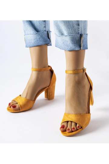 Sandali con tacco Polet...