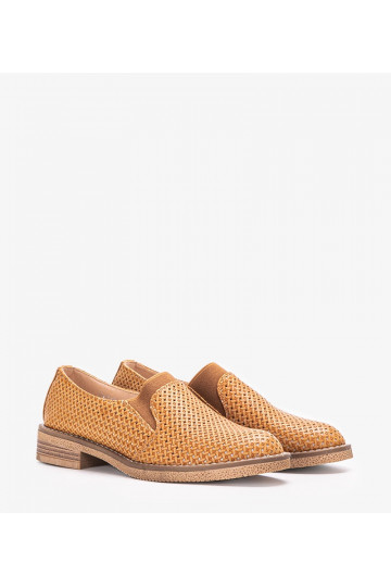 Scarpe traforate marroni Nilde 2