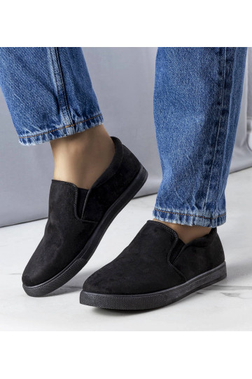 Sneakers nere in eco-suede...