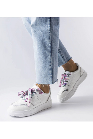 Sneakers con nastro bianco...
