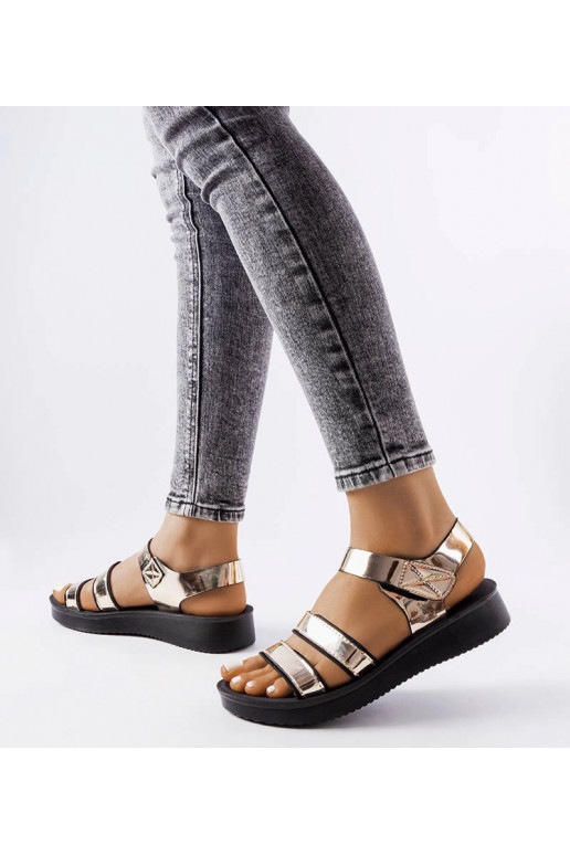 Sandali Brices in vernice dorata