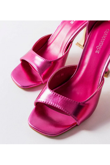 Delinda Sandali con... 2