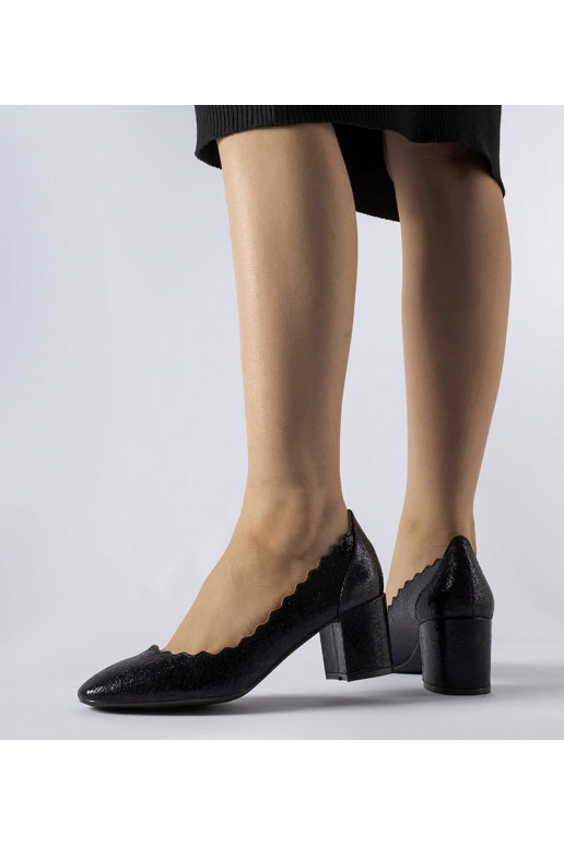 Décolleté nere con tacco a blocco di...