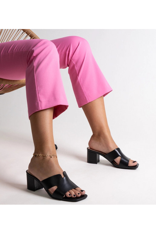 Infradito nere con tacco a blocco,...