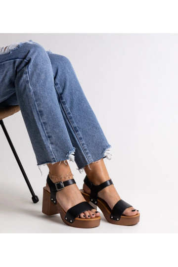 Sandali neri con tacco a...