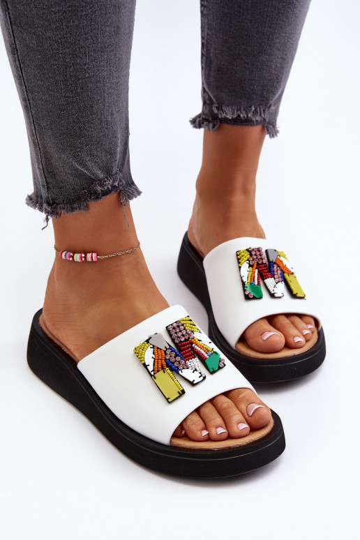 Pantofole in pelle Femminile con ornamenti Colore bianco Asames