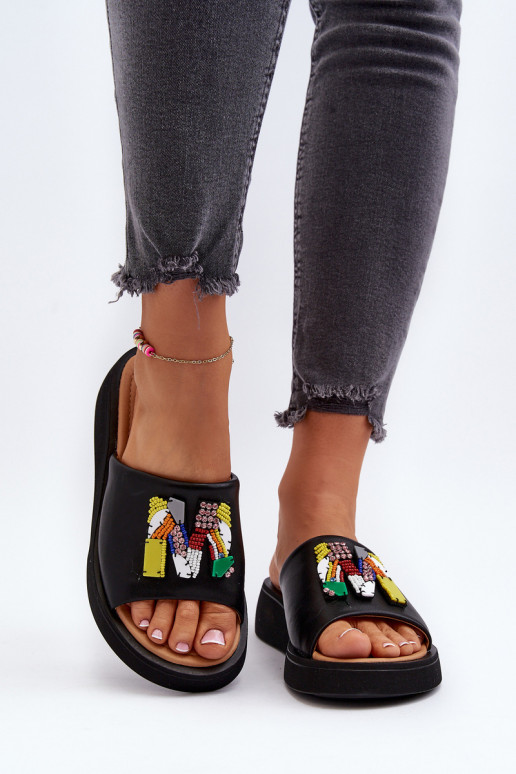 Pantofole in pelle Femminile con ornamenti colore nero Asames