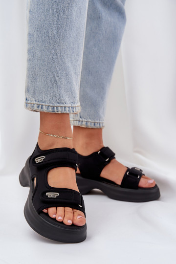 Sandali leggeri con piattaforma color nero Deniffia 2