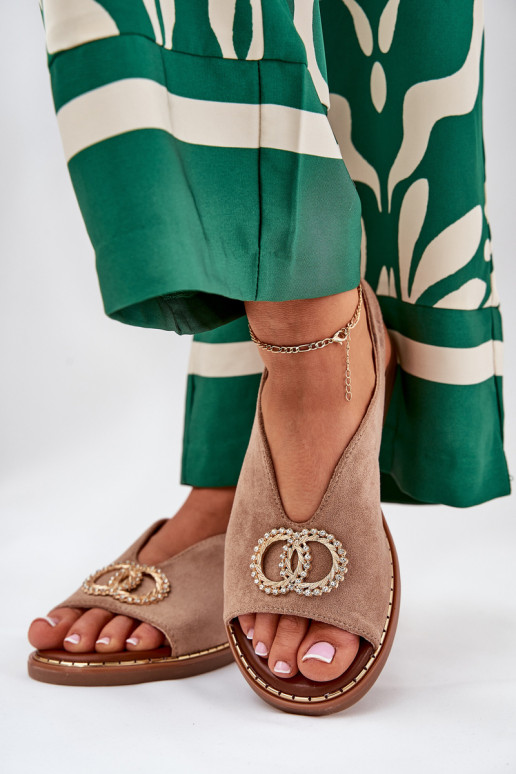 Sandali da donna con ornamenti con tacchi larghi in ecopelle scamosciataoAe beige Ralisses