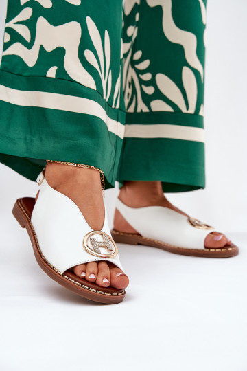 Sandali eleganti con ornamenti bianchi Iseliria