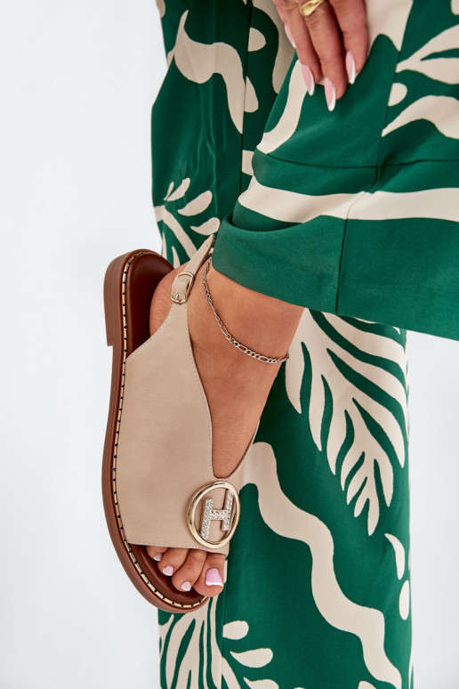 isoscele Stile elegante sandali con ornamenti beige Iseliria