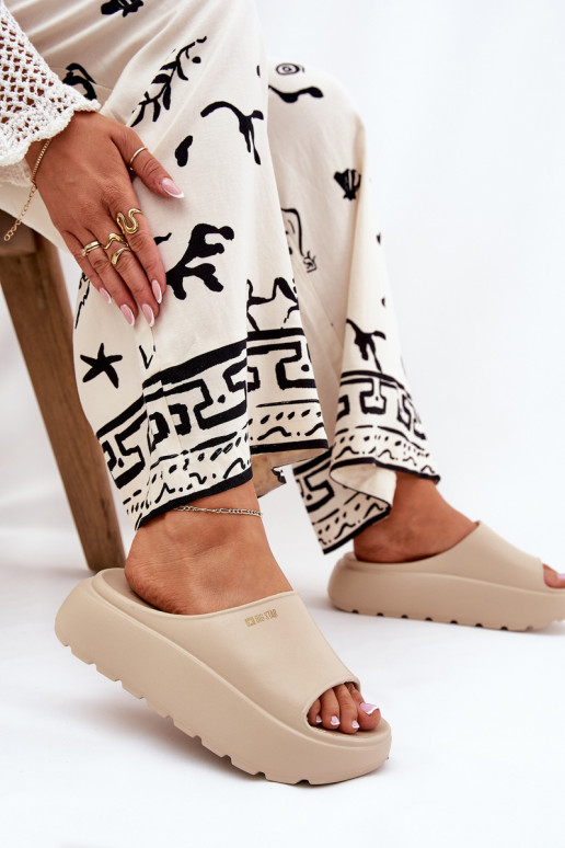 Pantofole leggere Pantofole da donna con una piattaforma Big Star RR274A569 beige