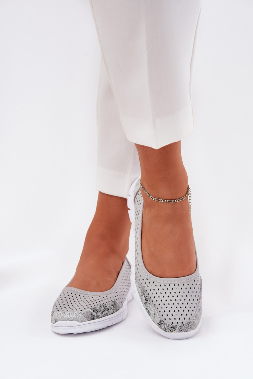 Pelle Ballerine traforate Vinceza 95323 colore grigio Pelle Ballerine traforate Vinceza 95323 colore grigio