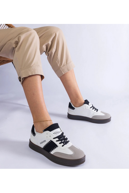 Sneakers bianche con piattaforma e...