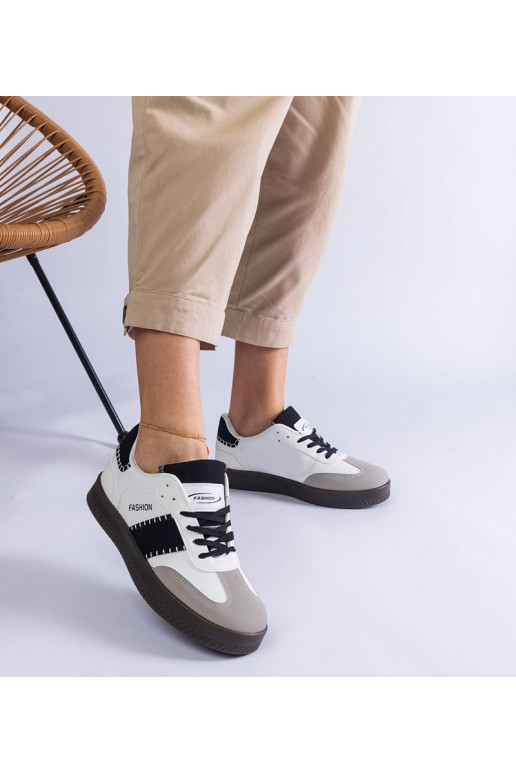 Sneakers bianche con piattaforma e...