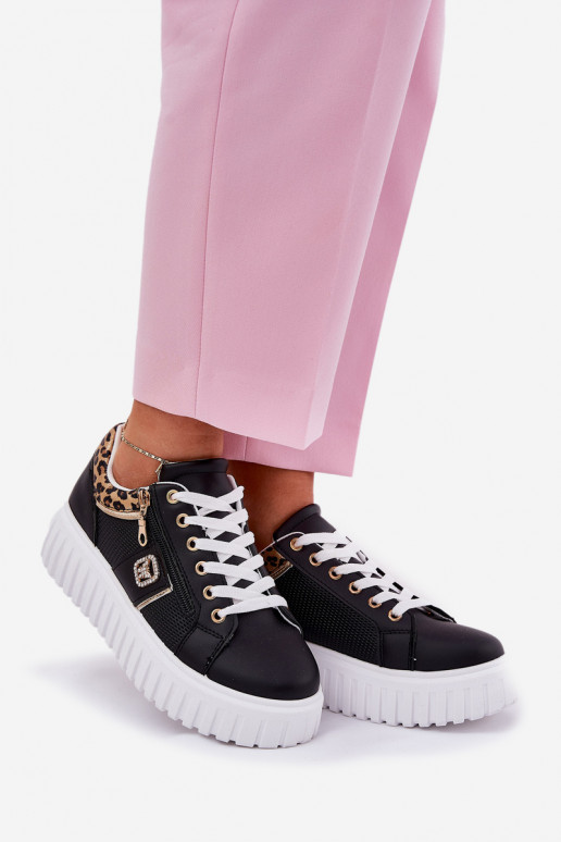 scarpe da ginnastica Femminile con una piattaforma in ecopelle con motivi di pelliccia di leopardo colore nero Velionna