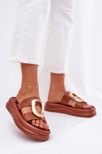 Pantofole da donna con una piattaforma Ze colore doratom Detalem colore marrone Ularinea 2