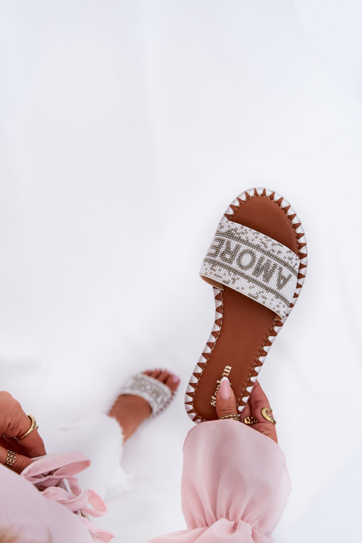 Pantofole da donna con tacchi larghi Con decorazione Colore bianco Dorfedi