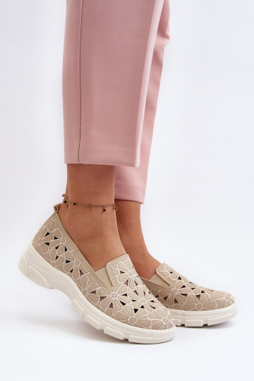 Scarpe da donna con elementi traforati color sabbia Emilei 2