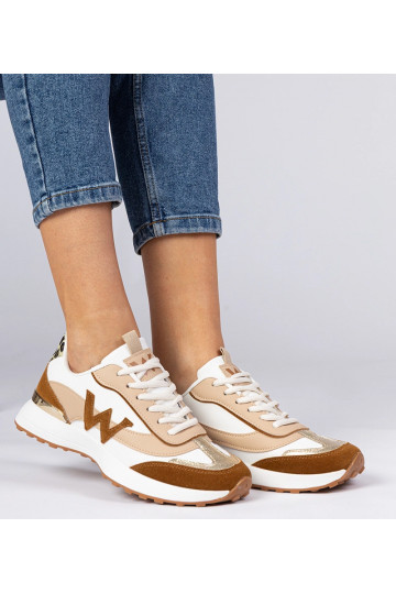 Sneakers femminili... 2