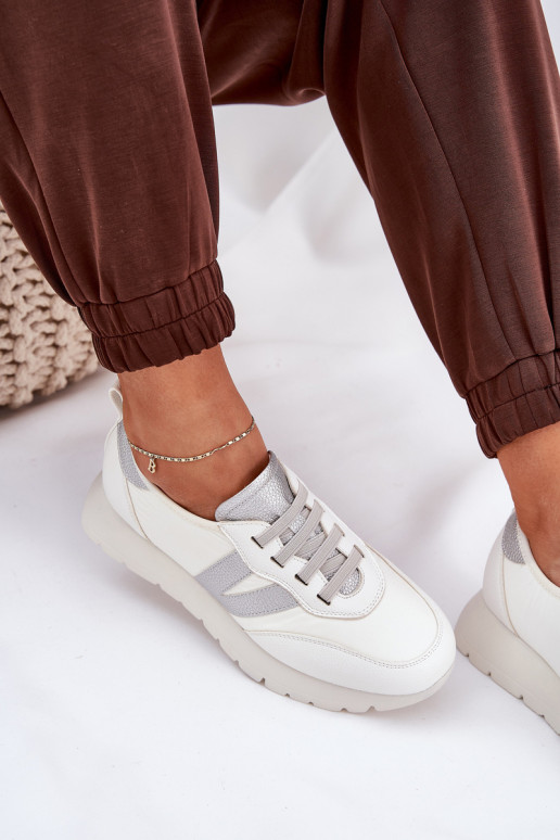 scarpe da ginnastica Femminile con una piattaforma Vinceza 58510 Colore bianco