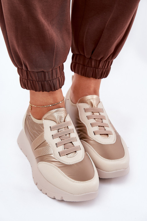 scarpe da ginnastica Femminile con una piattaforma Vinceza 58510 colore dorato