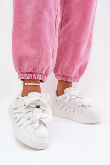 Scarpe sportive in similpelle con piattaforma 2
