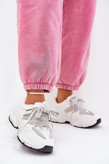 Scarpe modello sneakers scarpe da ginnastica Femminile Z PodAójnym Allacciaturam Colore bianco Efobell