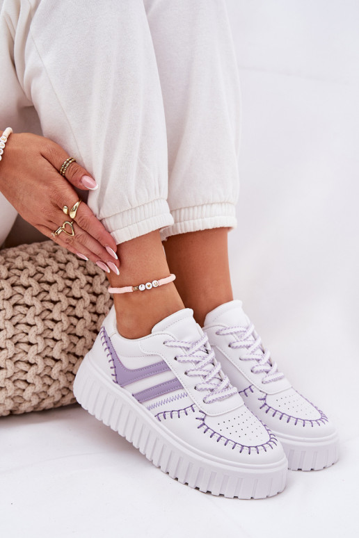 Scarpe modello sneakers Femminile con una piattaforma Colore viola Ofenale