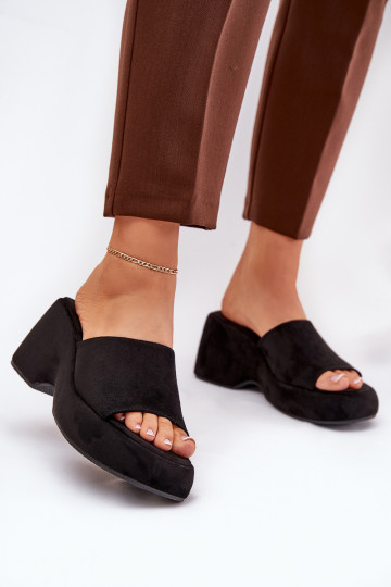 Eko Pantofole da donna in pelle scamosciata con una piattaforma I Koturnie colore nero Afisal 2