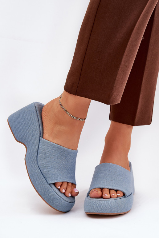  Pantofole da donna con una piattaforma I Koturnie Deveteriale denim Afisal