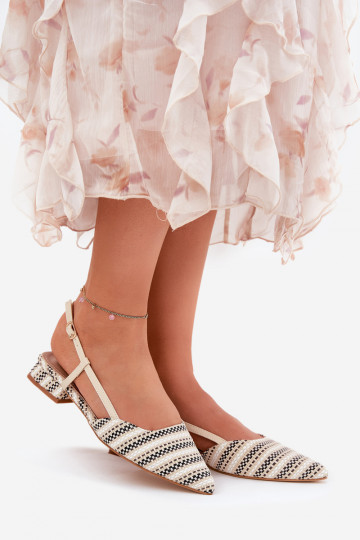ballet flats da donna con punta affusolata color sabbia Abroes 2