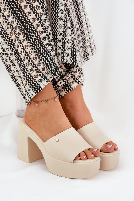 Femminile Pantofole in ecopelle con i tacchi e piattaforma colore avorio Tamirella