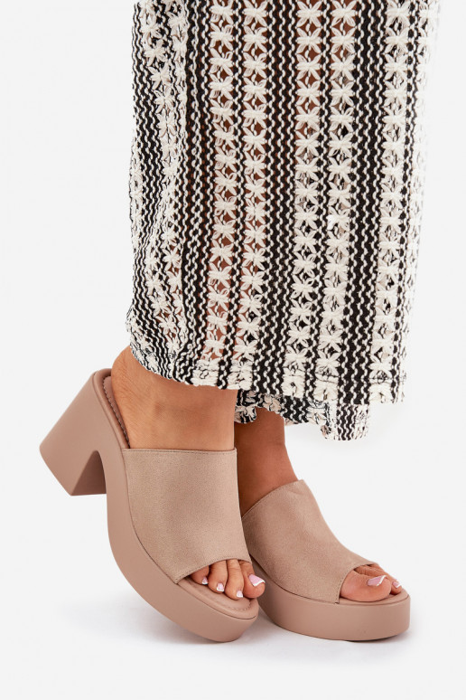 Pantofole da donna con i tacchi e piattaforma colore kaki Omeisa