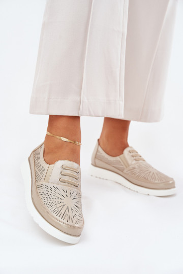 Scarpe da donna modello slip-on con elementi a giorno color oro Azethia 2